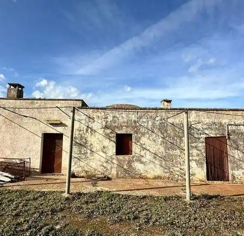 Rustico - Casale in vendita a Ostuni