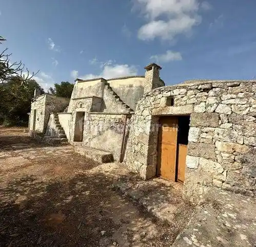 Rustico - Casale in vendita a Ostuni