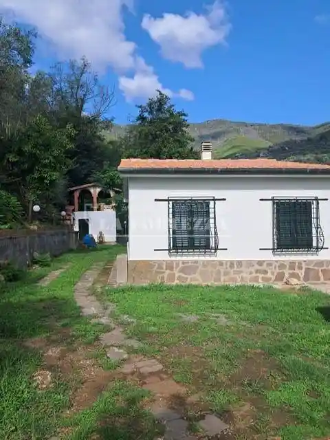 Villa in vendita a Calci