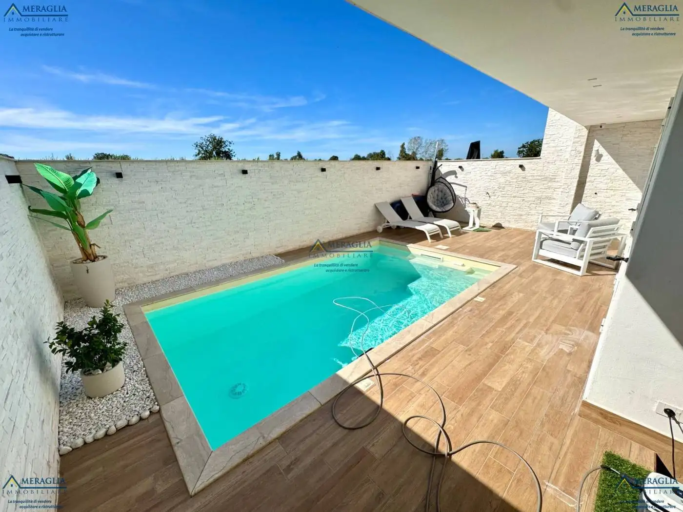 Villa in vendita a Parete