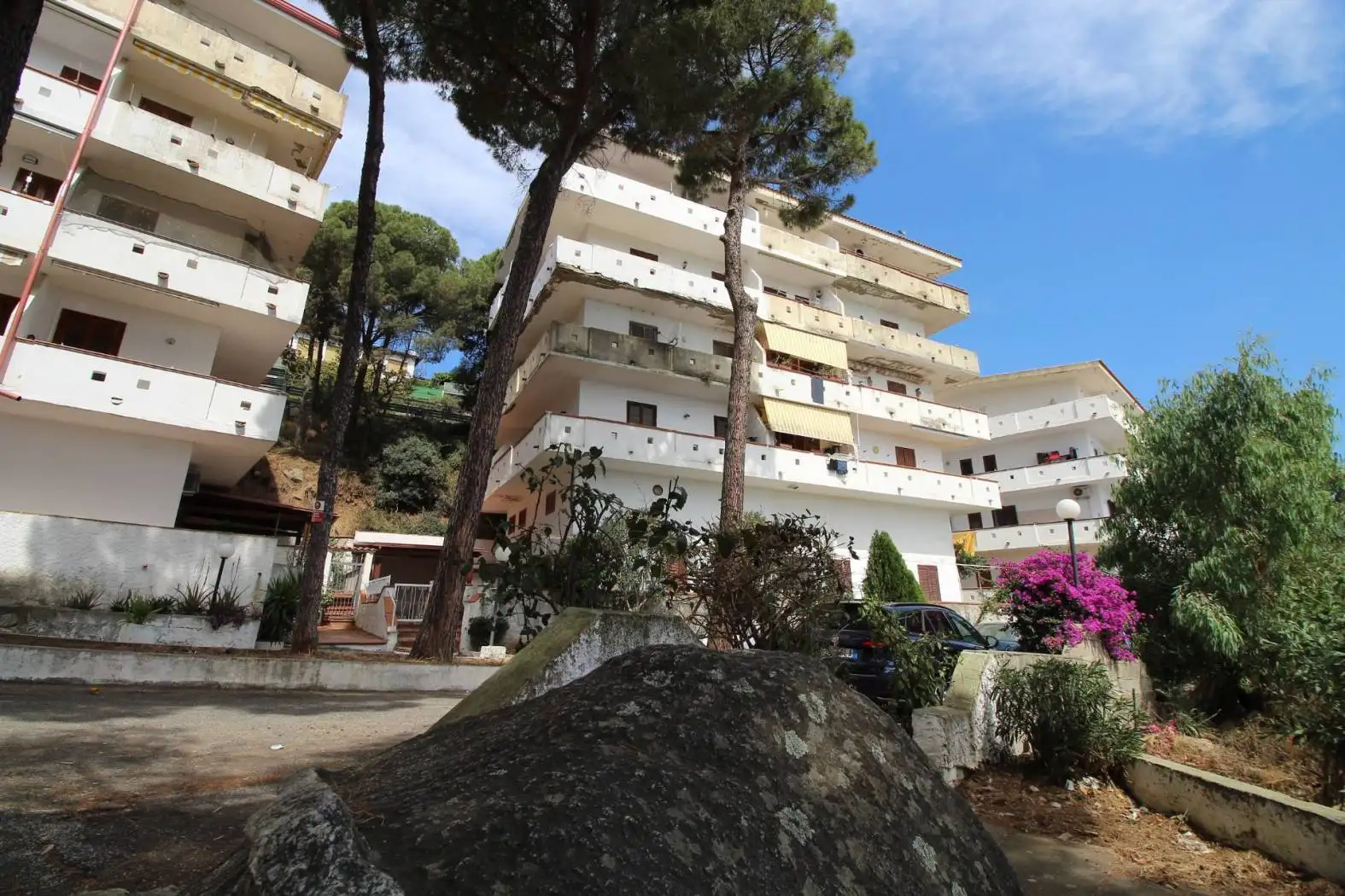 Appartamento in vendita a Stalettì