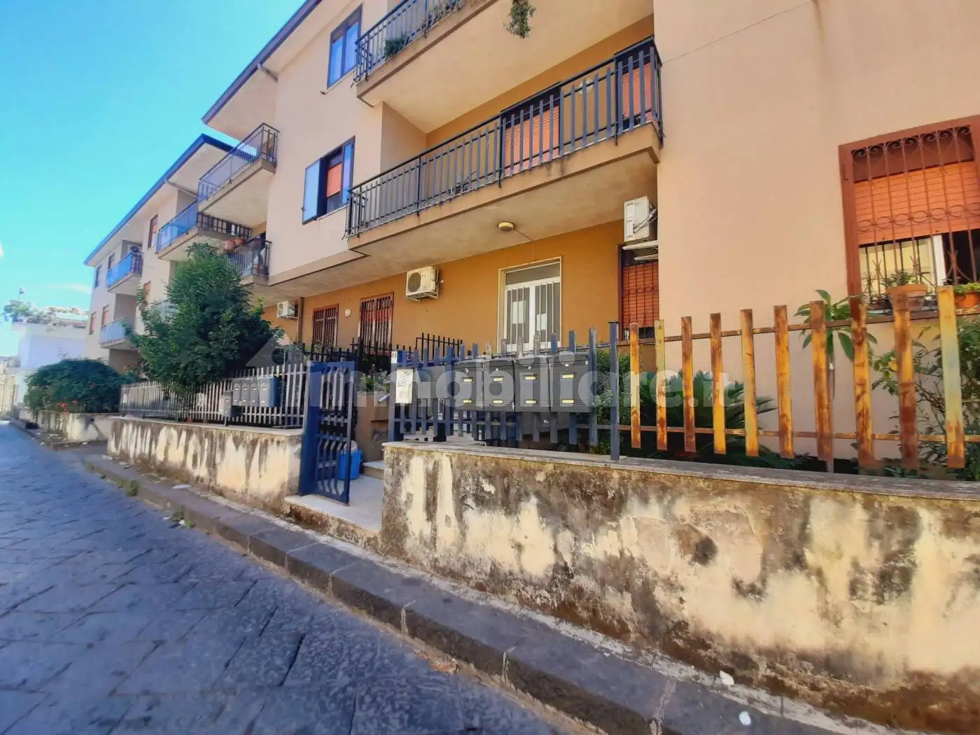 Appartamento in affitto a Riposto