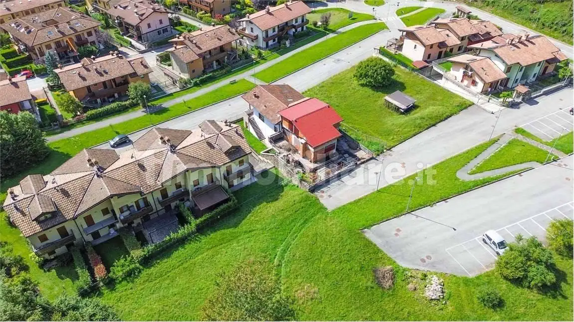 Villa in vendita a Onore