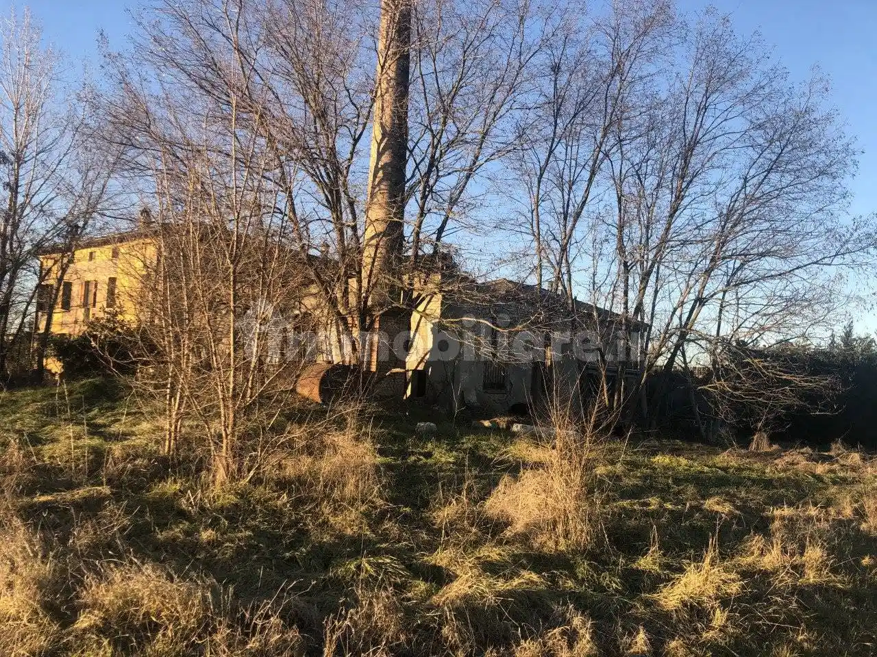 Villa in vendita a Montechiarugolo