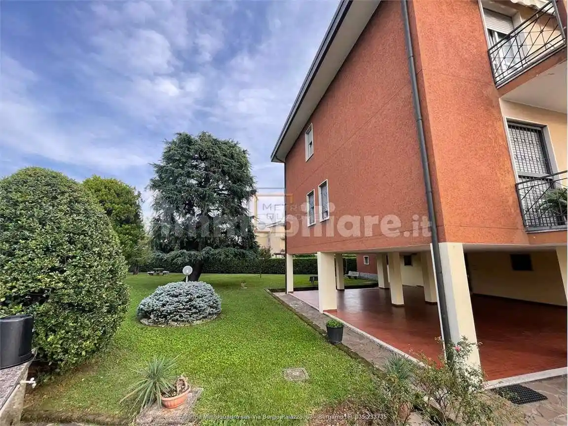 Appartamento in vendita a Stezzano