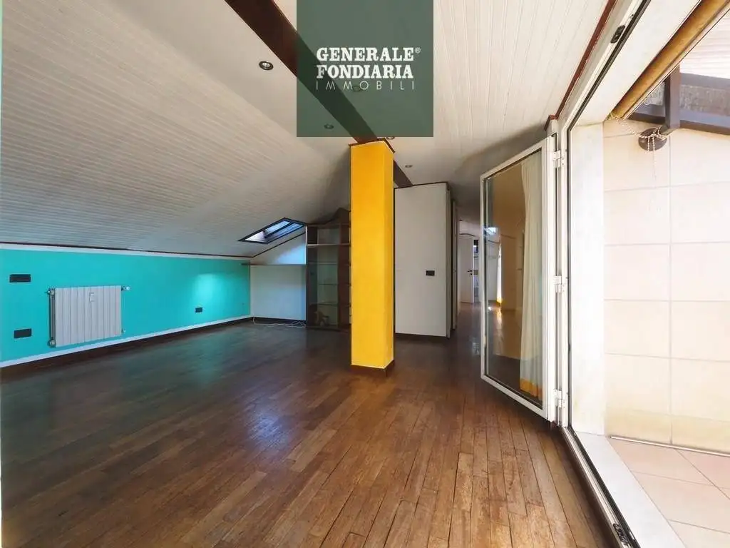 Mansarda via Beghillo 3, Ceparana Carpena, Bolano - foto 2