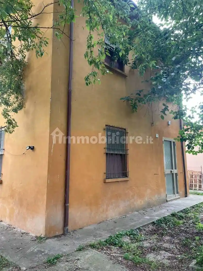 Villa in vendita a Conselice