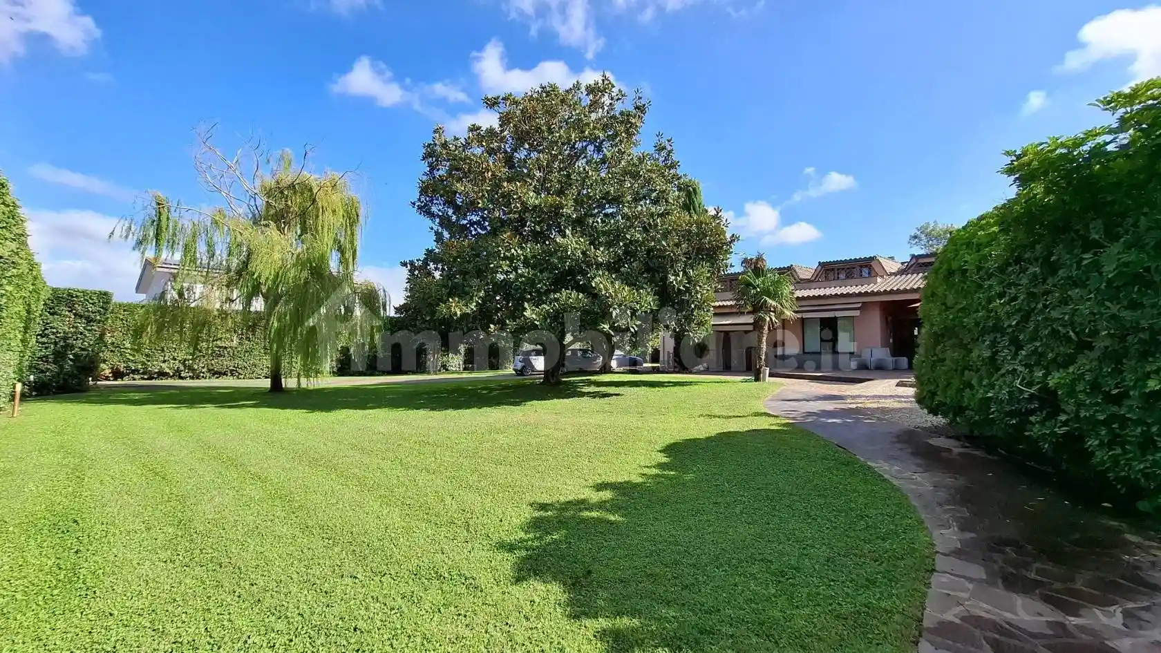 Villa in vendita a Fiumicino