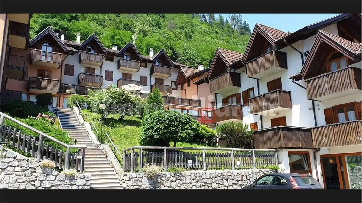 Bilocale via Ugo Silvestri, 16, Centro, Malè - foto 2