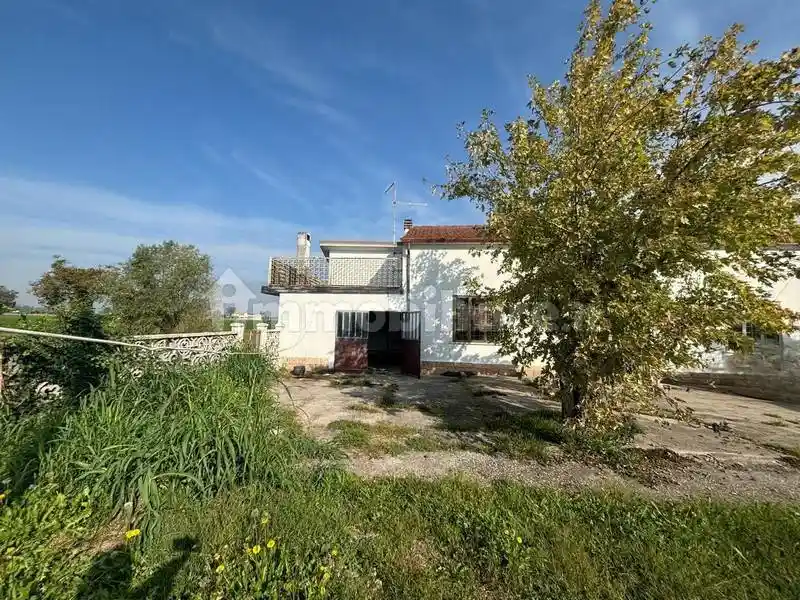 Villa unifamiliare via Lungo Bussè, Angiari - foto 3