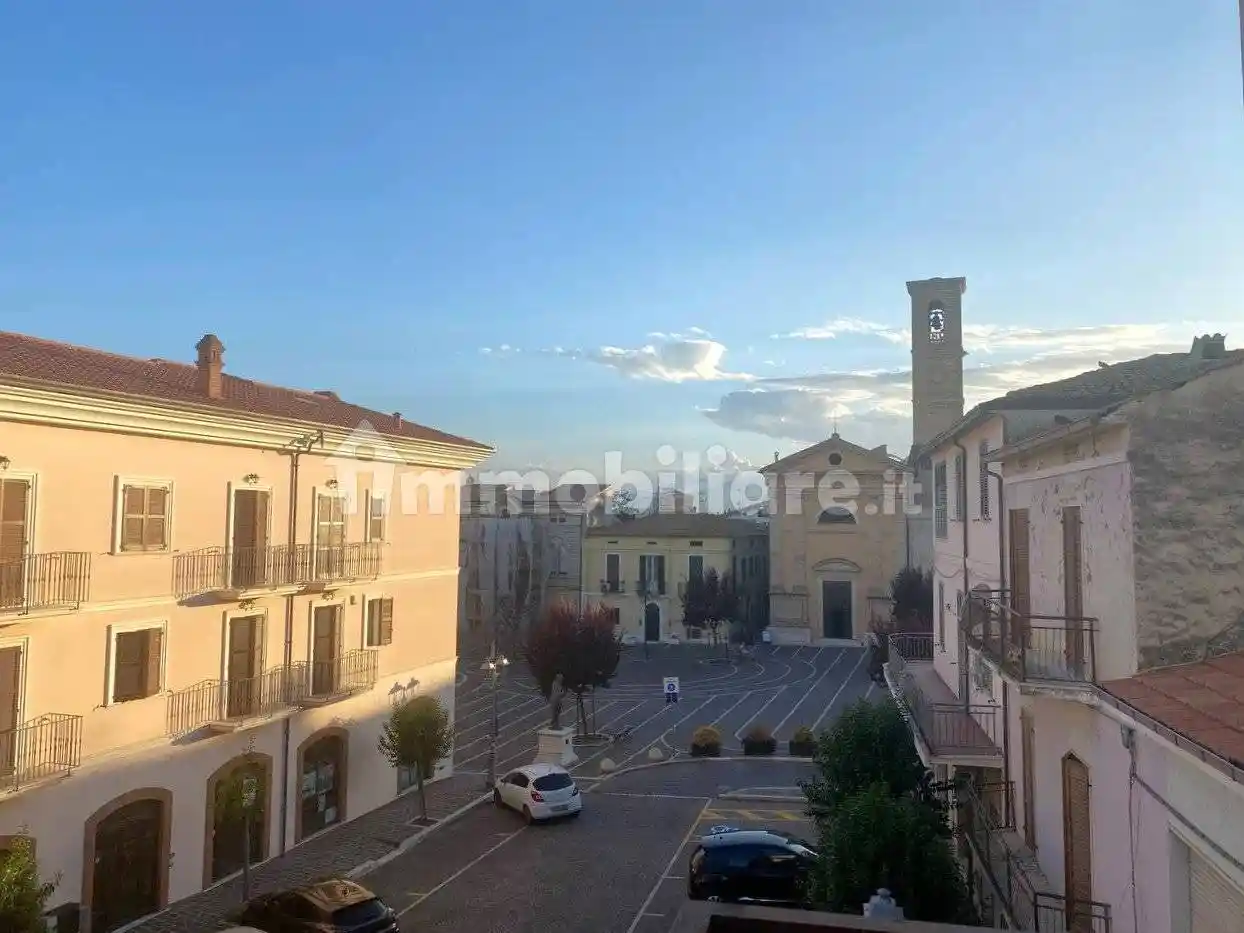Bilocale piazza Salvator Allende 14, Centro, Nereto - foto 3