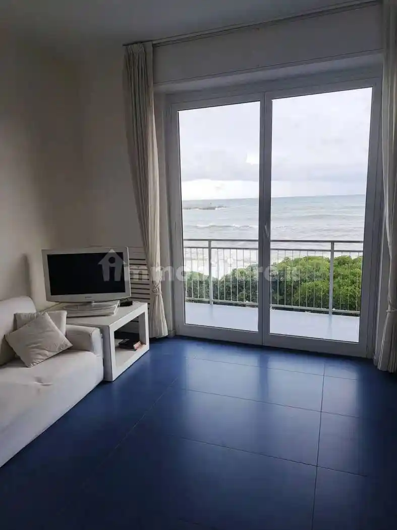 Trilocale corso Valparaiso, 60, Centro, Chiavari - foto 4