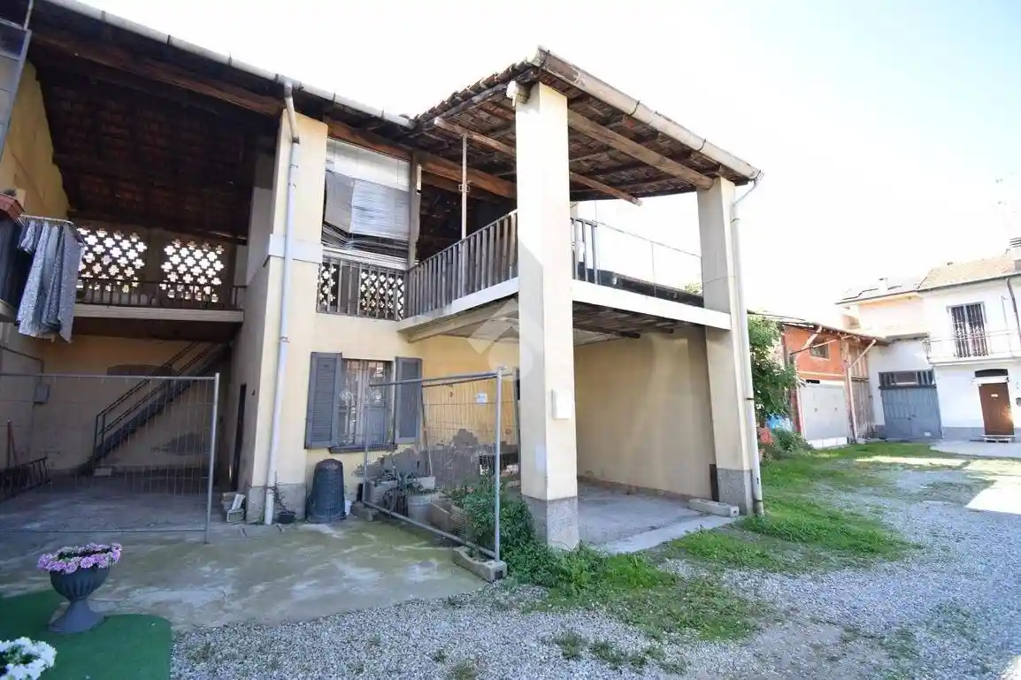 Rustico - Casale in vendita a Brugherio