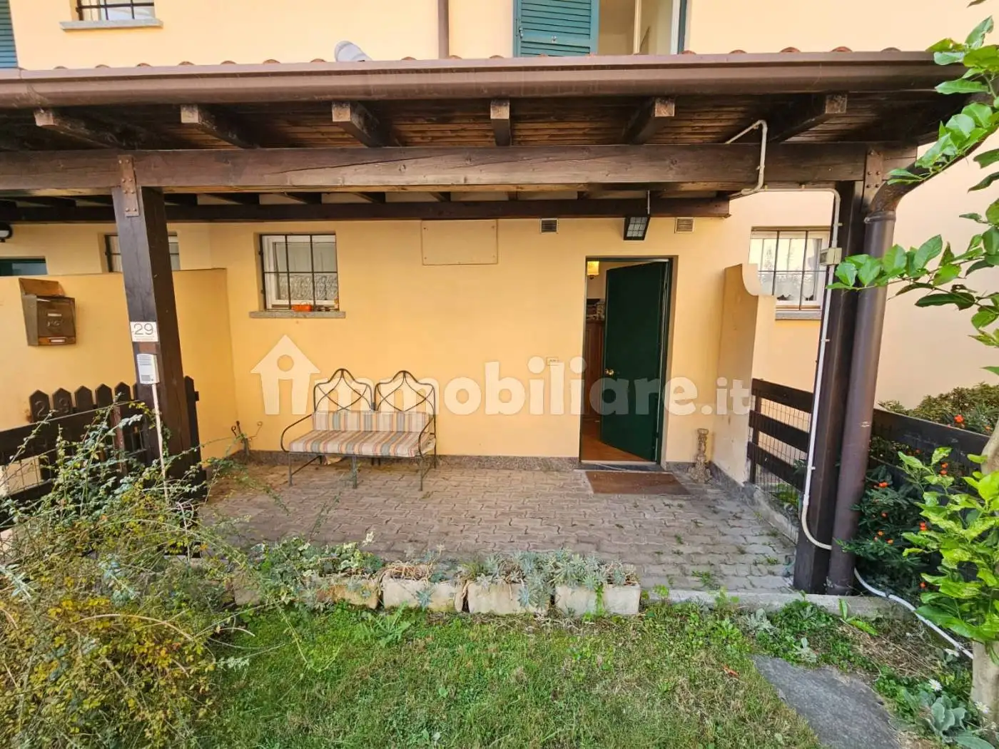 Villetta a schiera in vendita a Casnate con Bernate