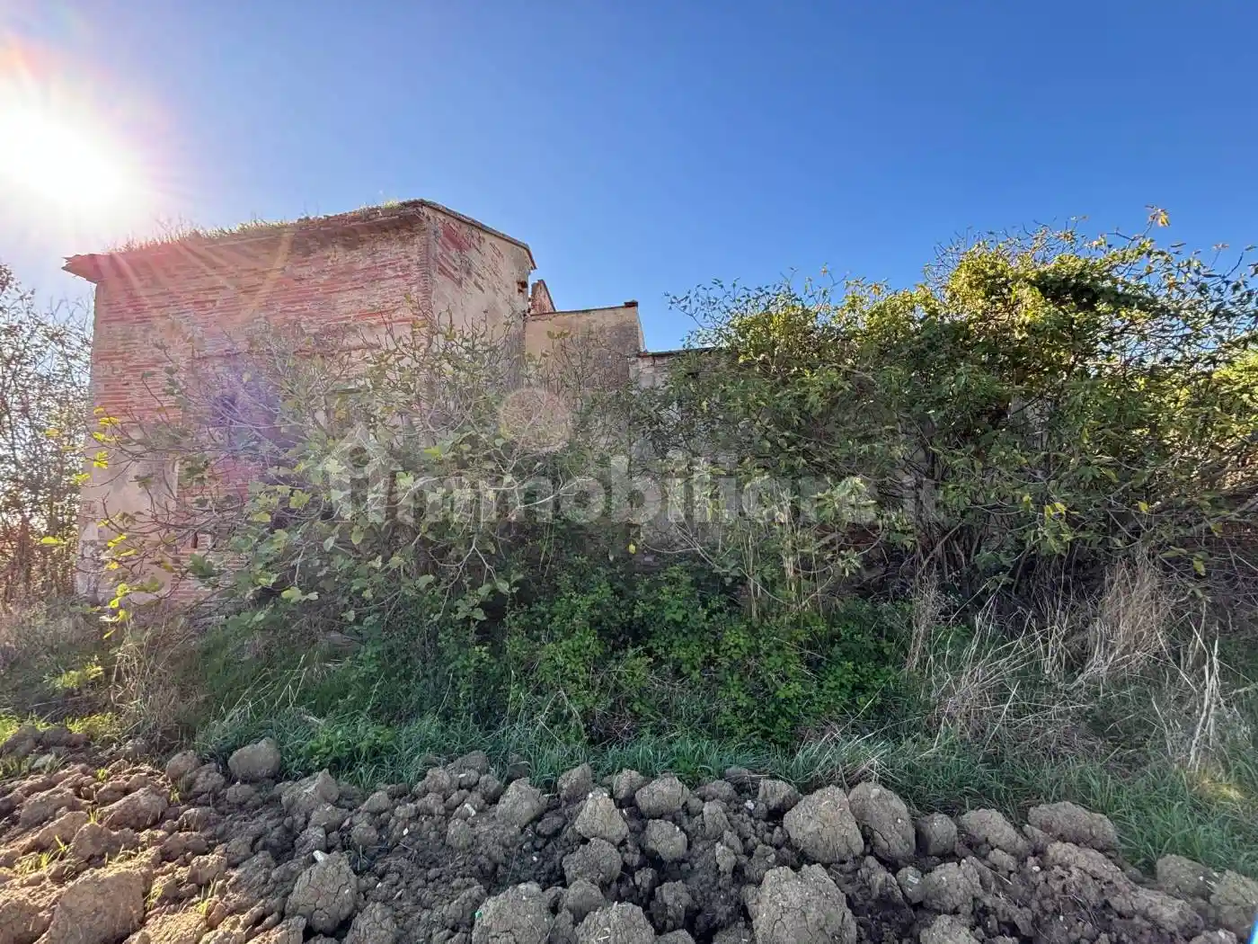 Rustico - Casale in vendita a Cascina