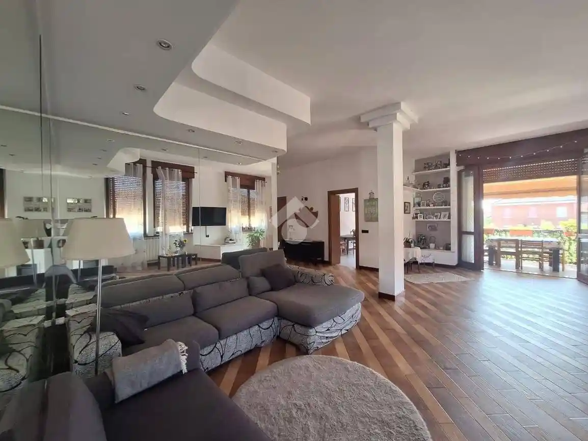 Casa colonica piazza San Giorgio 9, Casorezzo - foto 3