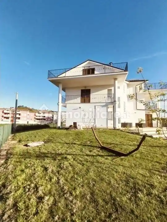 Villa unifamiliare via Verdi Snc, Villa Carmine, Montesilvano - foto 3