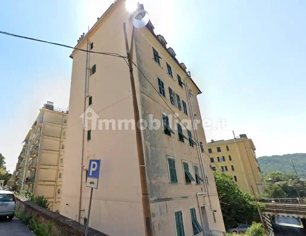 Appartamento in vendita a Genova