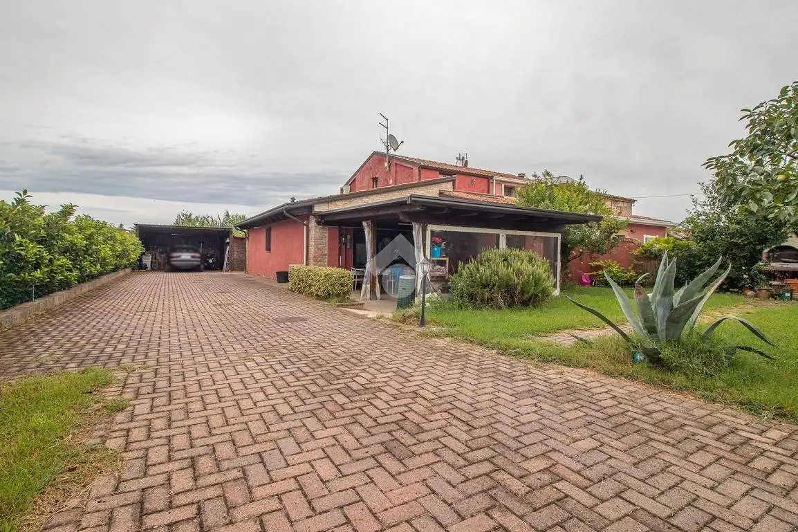 Casa indipendente in vendita a Cesenatico
