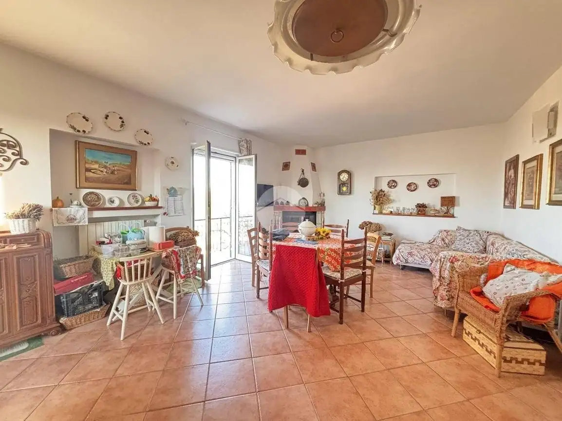 Casa indipendente in vendita a Genova