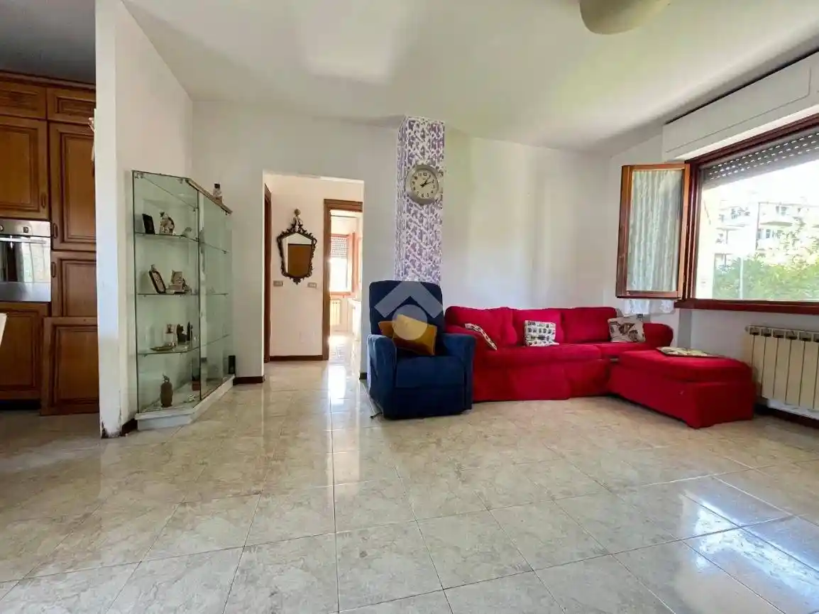 Appartamento in vendita a Sarzana