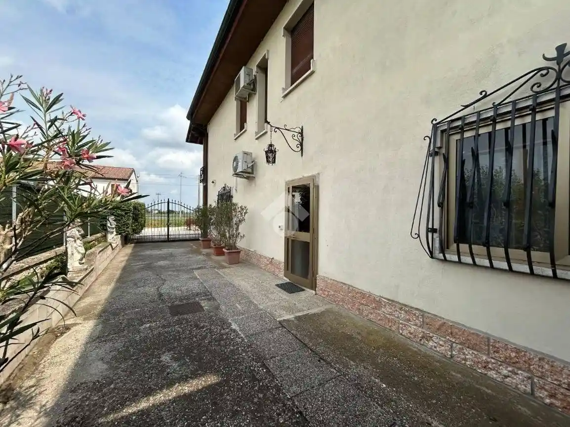 Casa indipendente in vendita a Gazzo Veronese