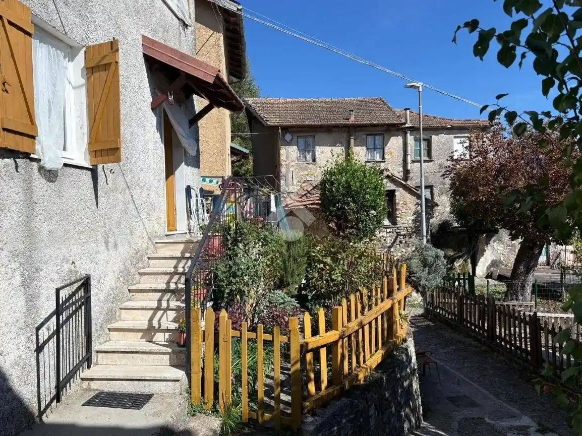 Terratetto plurifamiliare Località Caserza 13, Valbrevenna - foto 2