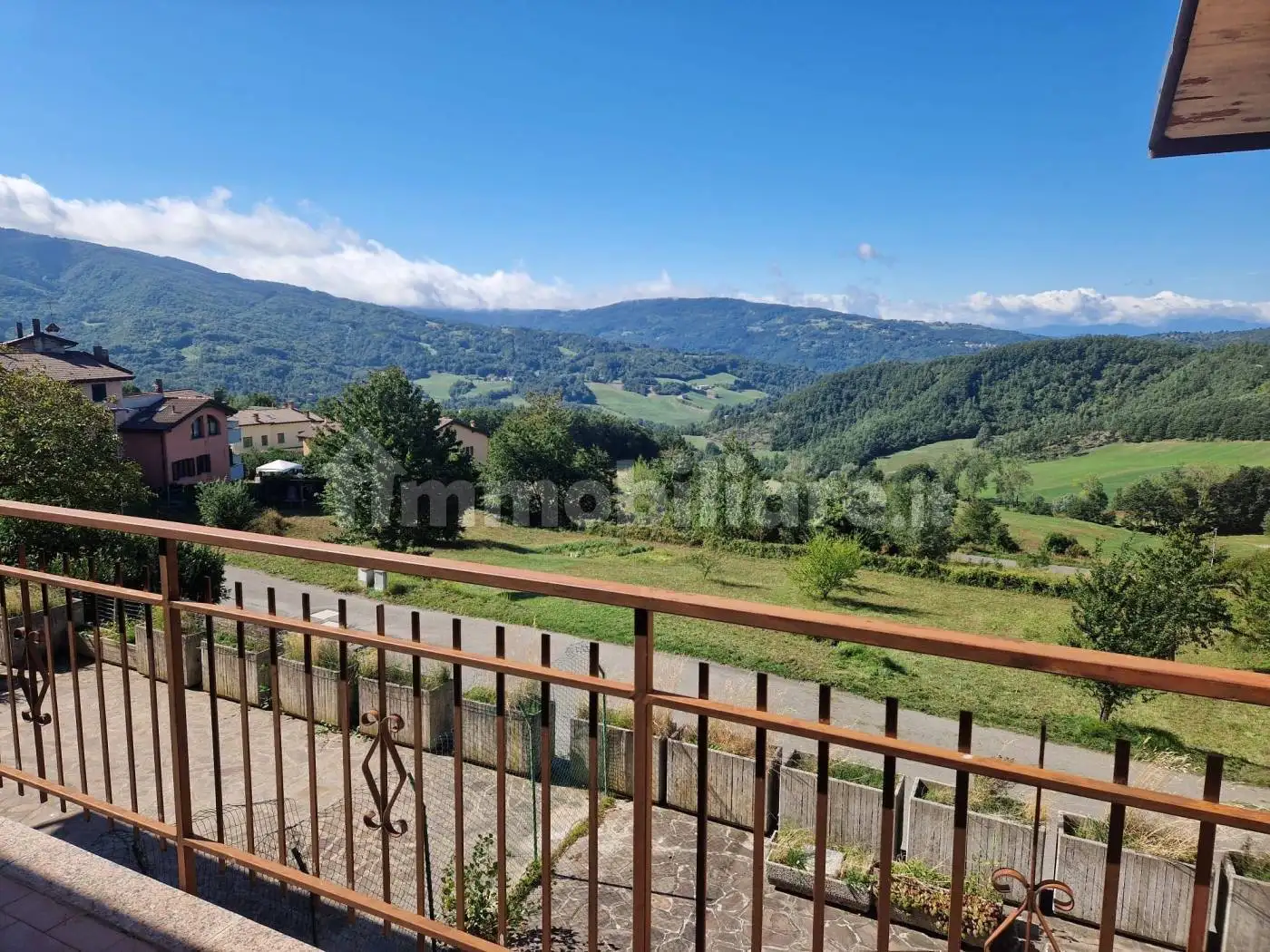 Appartamento in vendita a Monghidoro