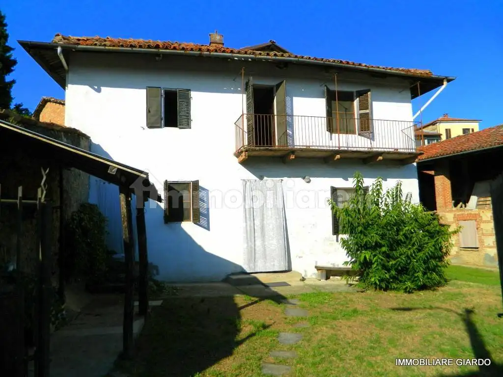 Casa indipendente in vendita a Pino d'Asti