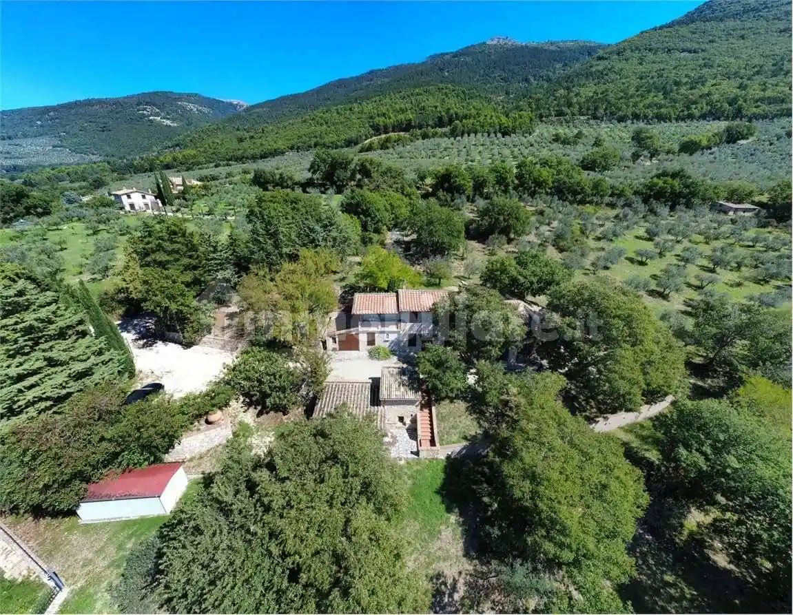 Rustico via Fonte l'Abate , snc, San Vitale, Viole, Assisi - foto 5