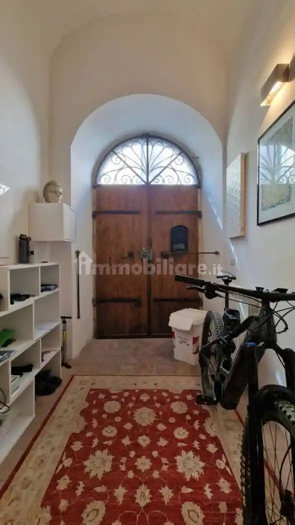 Terratetto plurifamiliare 220 m², ottimo stato, Duomo - Fontana Luminosa, L'Aquila - foto 4