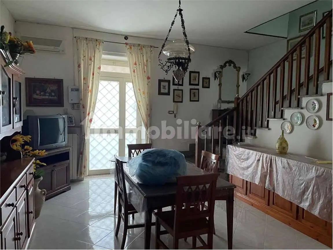 Terratetto unifamiliare piazza Limata, 24, Falciano del Massico - foto 4