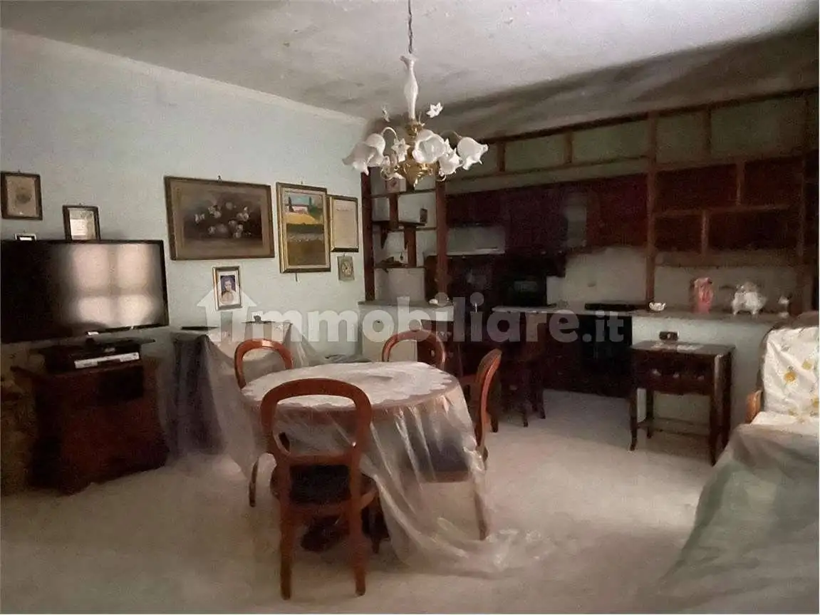 Terratetto unifamiliare piazza Limata, 24, Falciano del Massico - foto 5