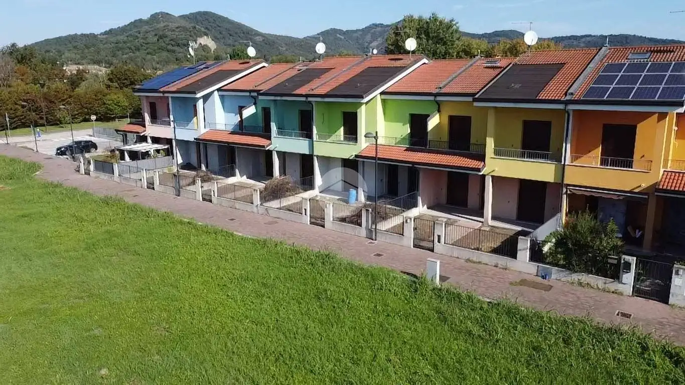 Villa a schiera via unità d'italia, Battaglia Terme - foto 2