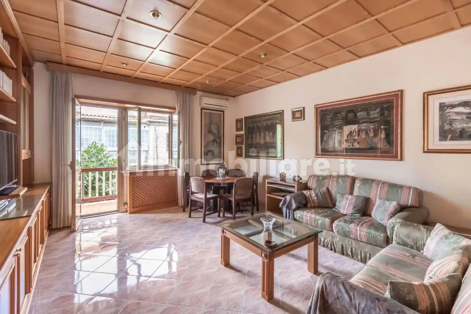 Appartamento in vendita a Roma