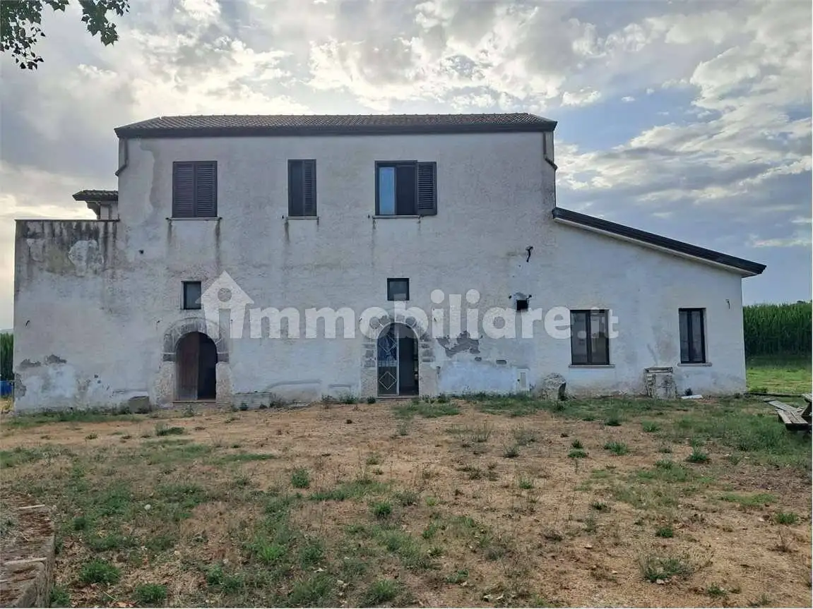 Palazzo - Edificio in vendita a Sparanise