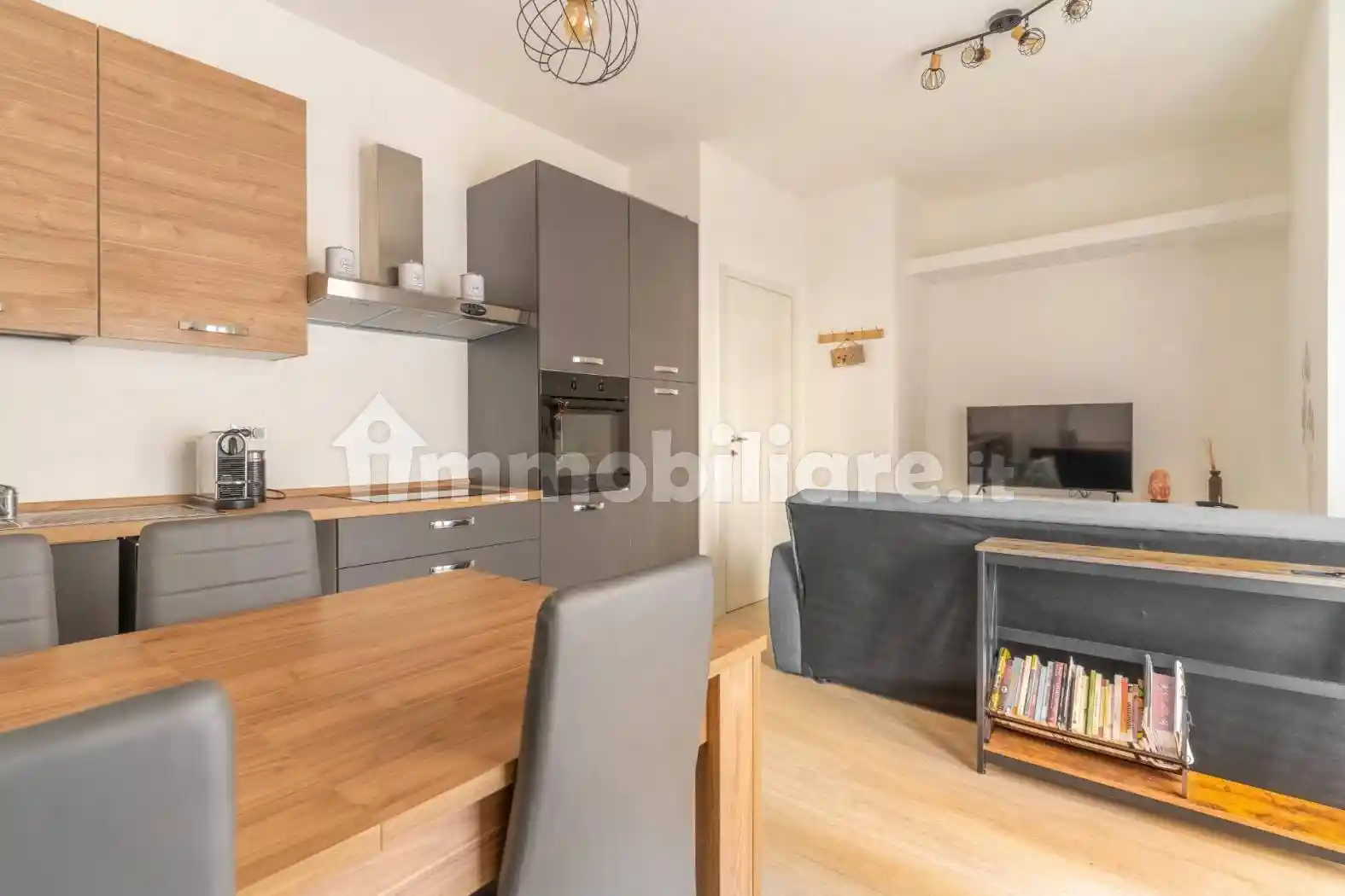 Trilocale via Giambellino 98, Giambellino, Milano - foto 3