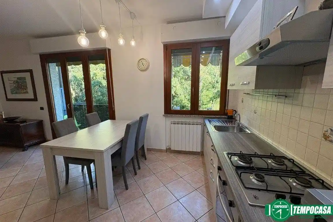 Quadrilocale via Buonviaggio 329, Isola, La Spezia - foto 5