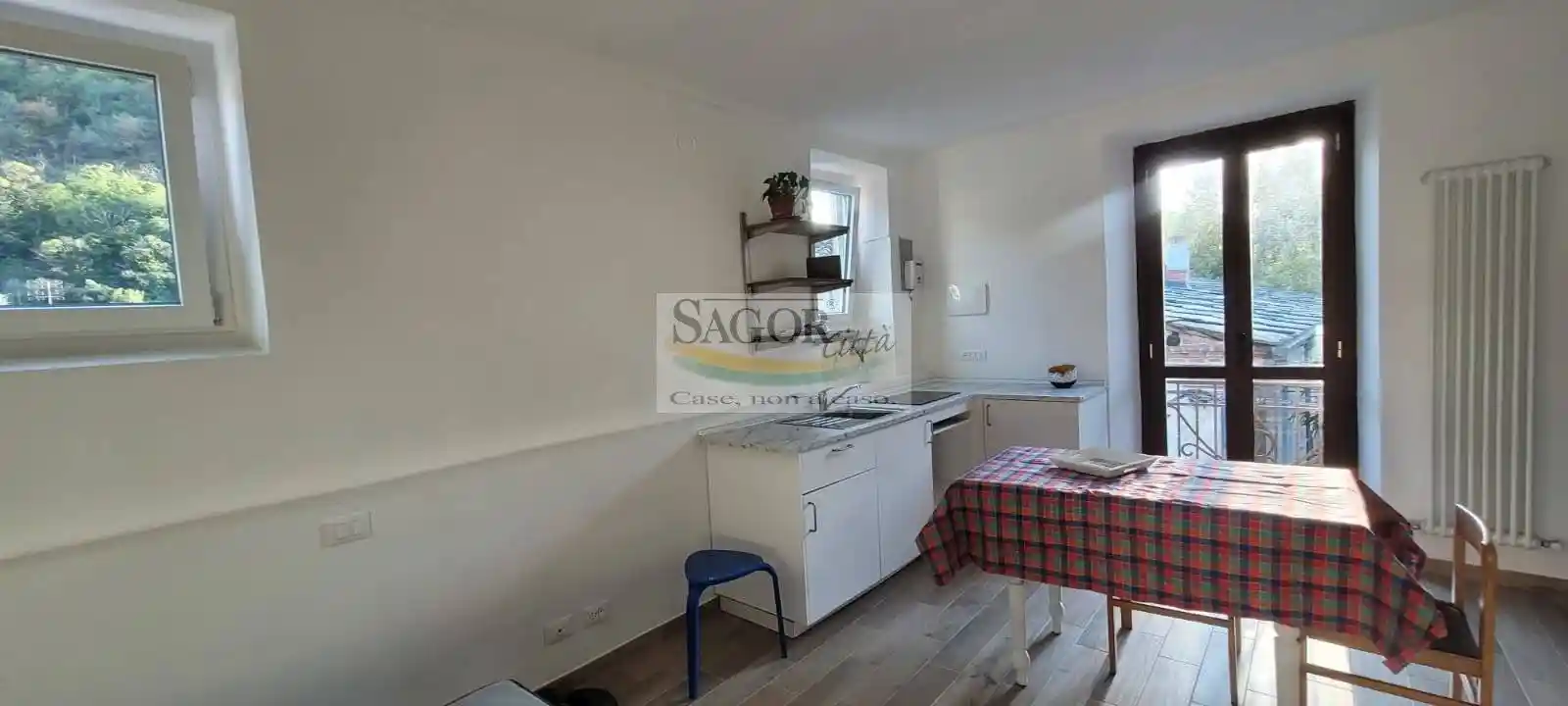 Monolocale via Carlo Buffa di Perrero 5, Centro, Cavour - foto 3