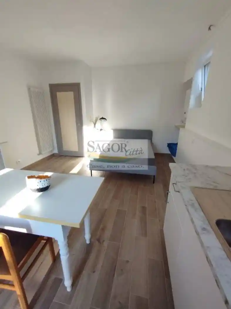 Monolocale via Carlo Buffa di Perrero 5, Centro, Cavour - foto 4