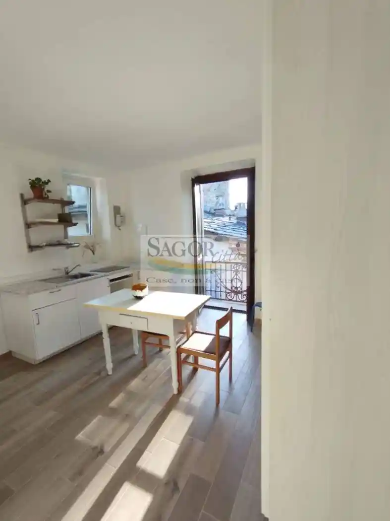 Monolocale via Carlo Buffa di Perrero 5, Centro, Cavour - foto 5