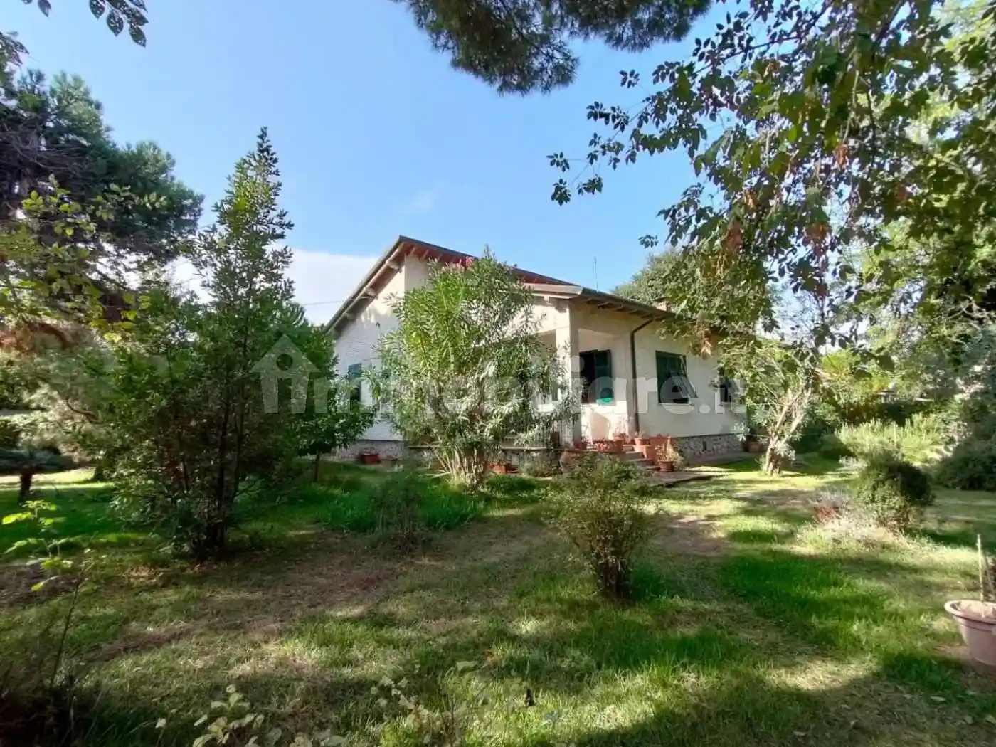 Villa in vendita a Massa