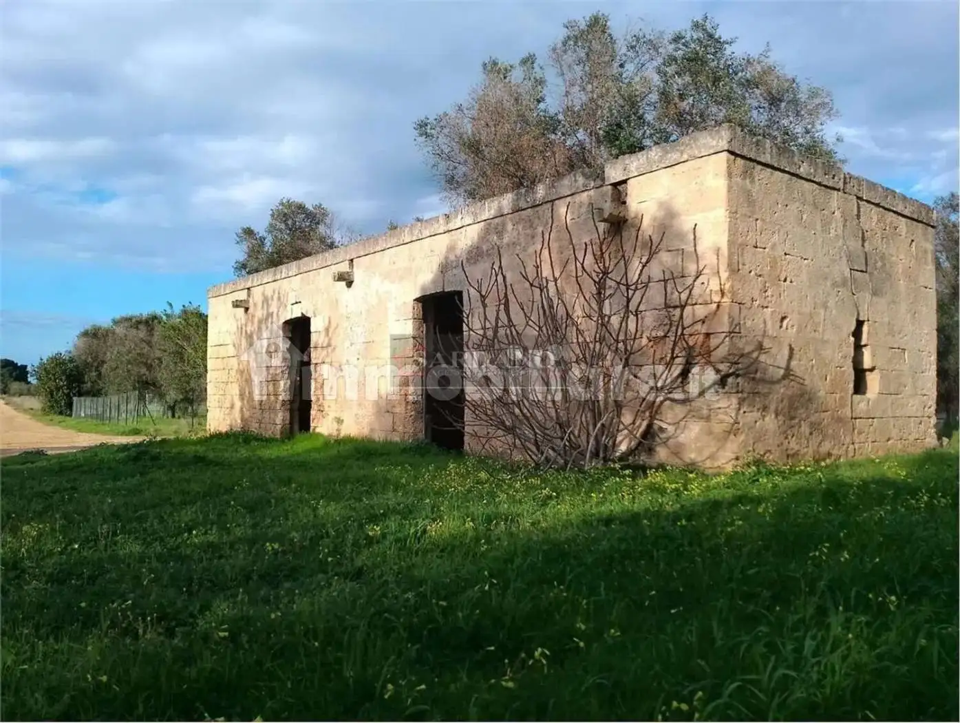 Rustico - Casale in vendita a Brindisi