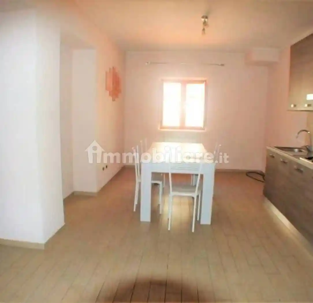 Bilocale buono stato, primo piano, Centro, Carsoli - foto 4