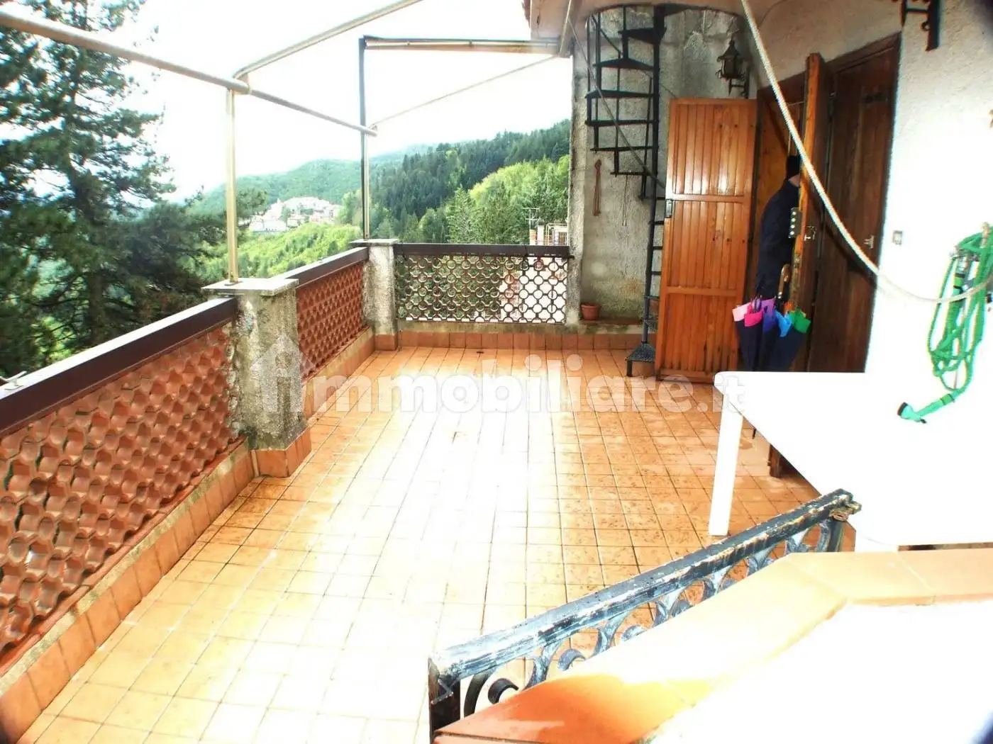 Appartamento in vendita a Vallinfreda