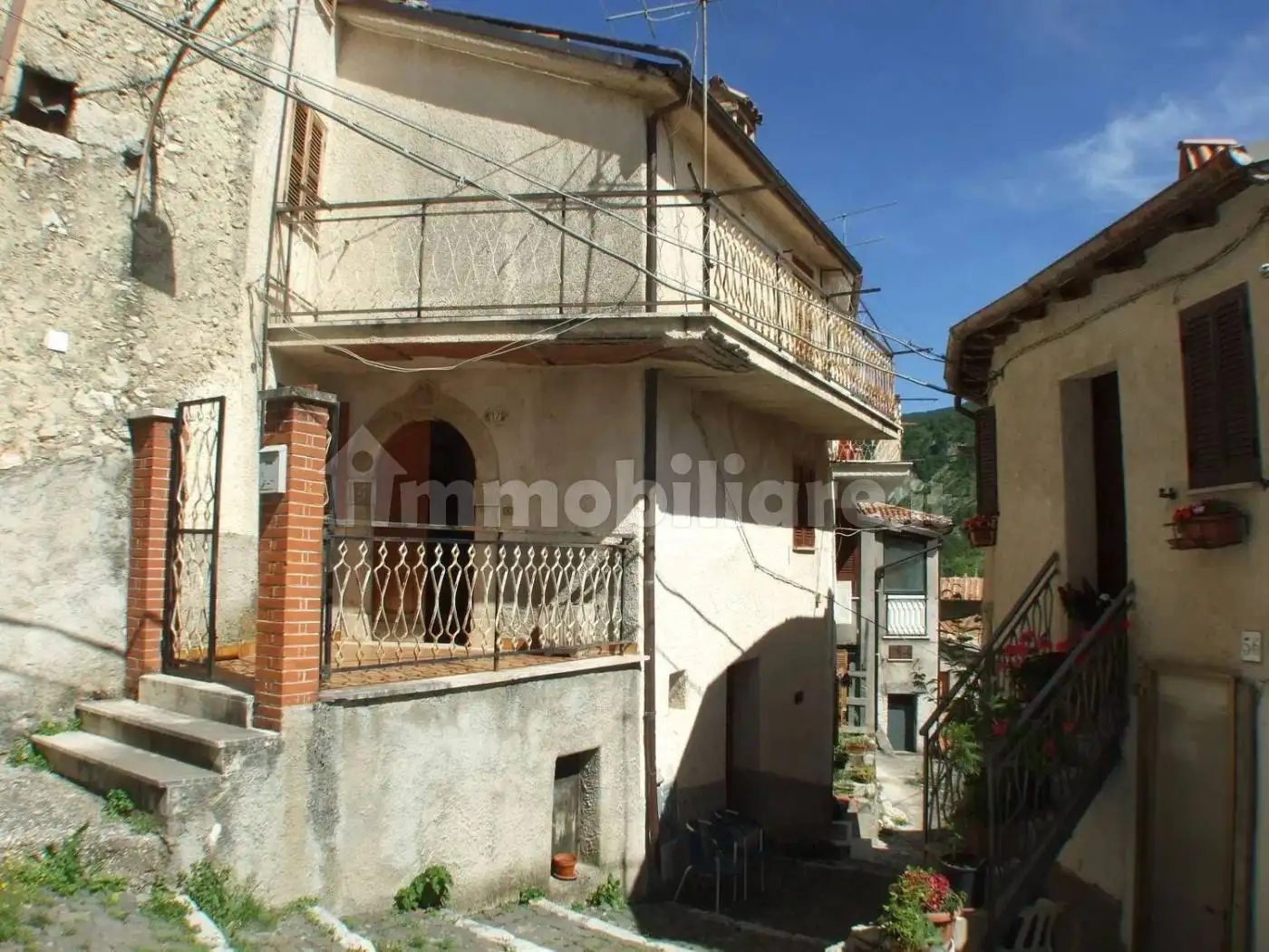 Casa indipendente in vendita a Carsoli