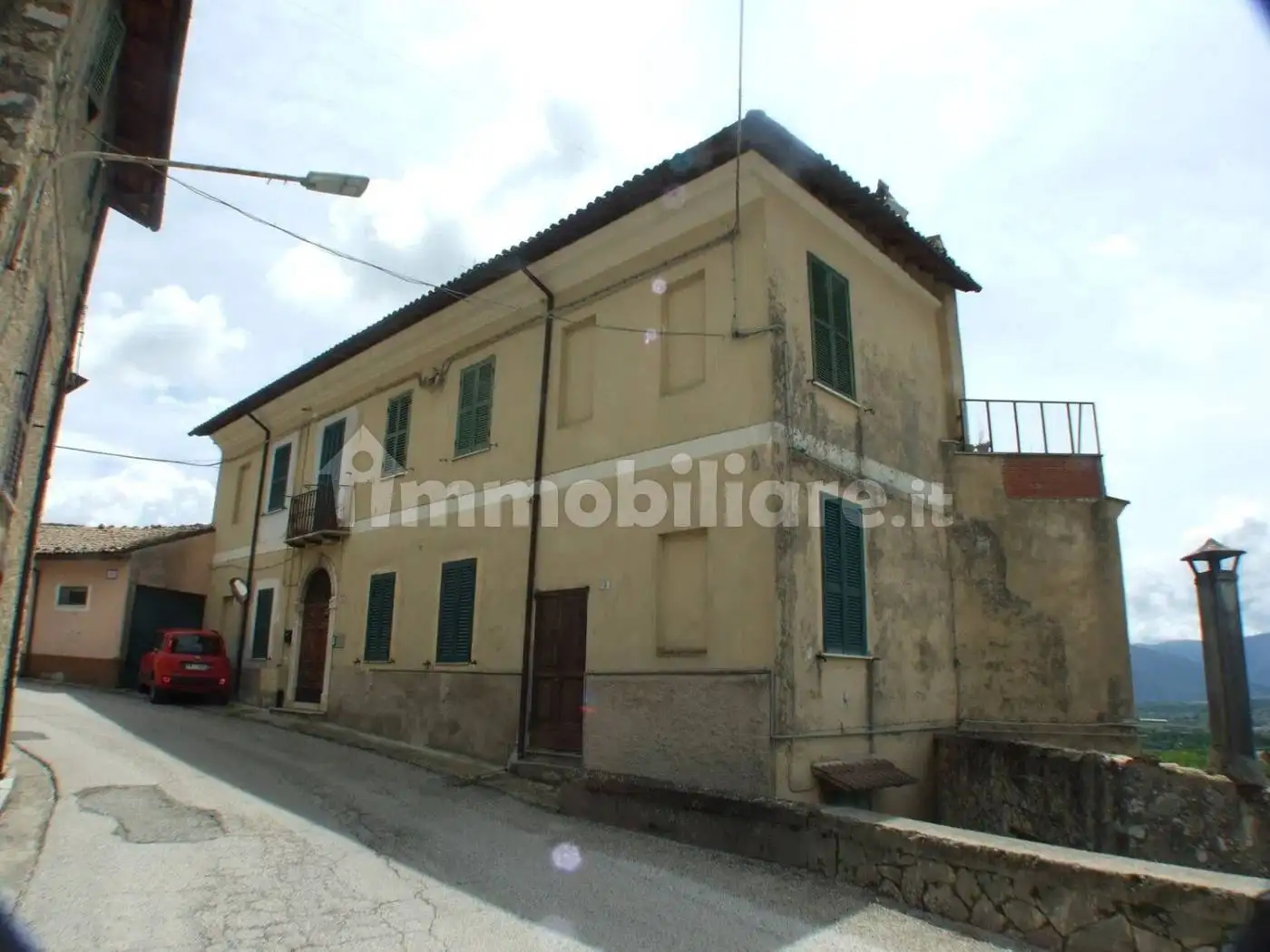 Appartamento in vendita a Carsoli