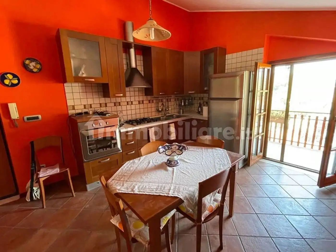 Appartamento in vendita a Contrada