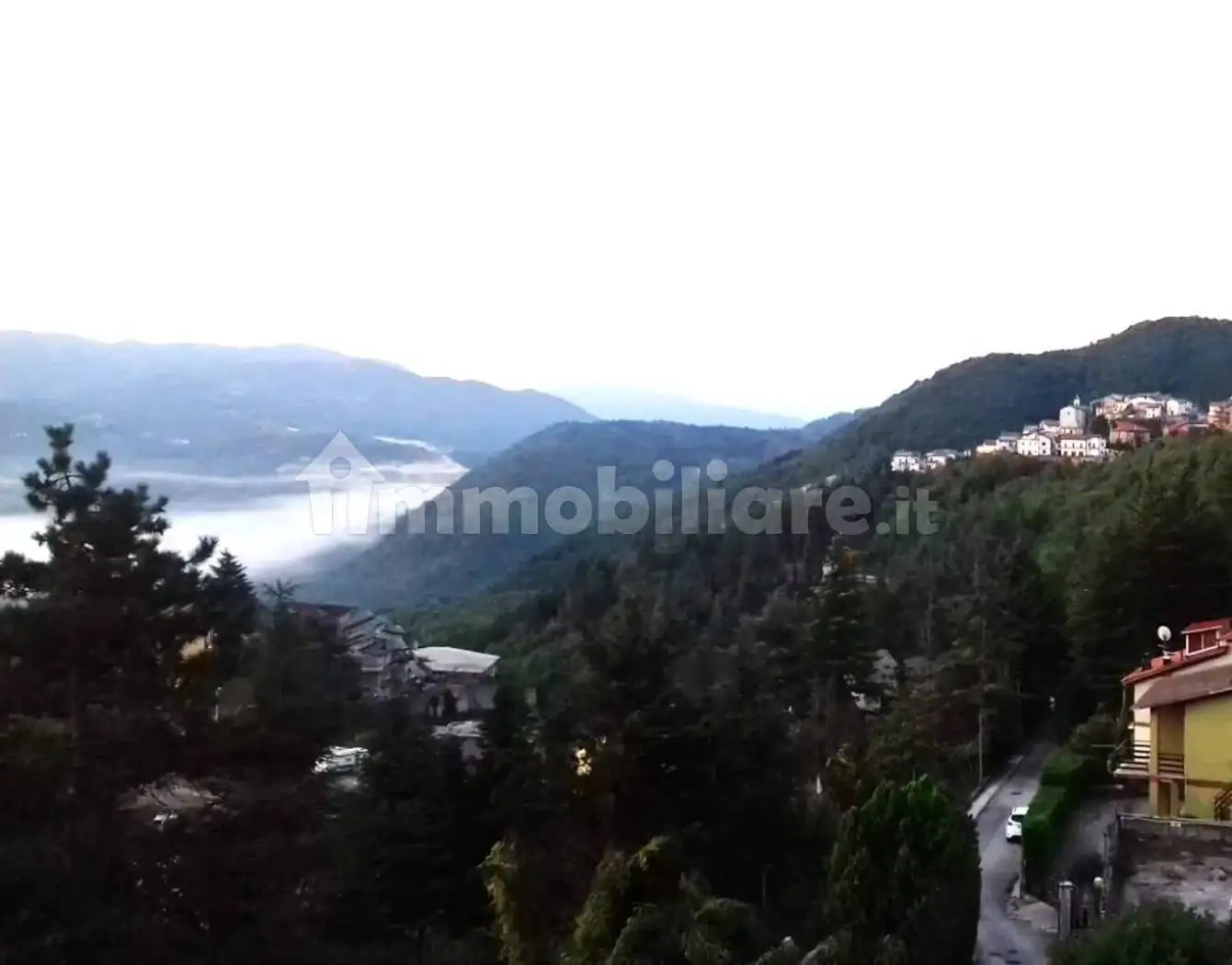 Appartamento in vendita a Vallinfreda