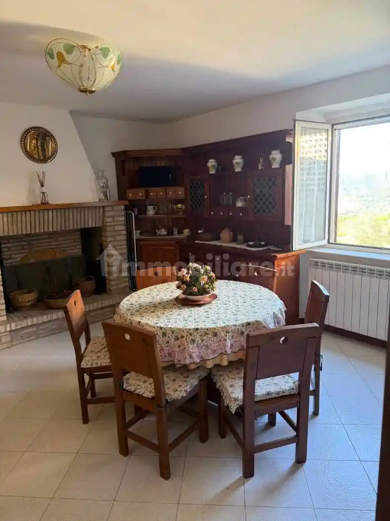 Appartamento in vendita a Valfabbrica